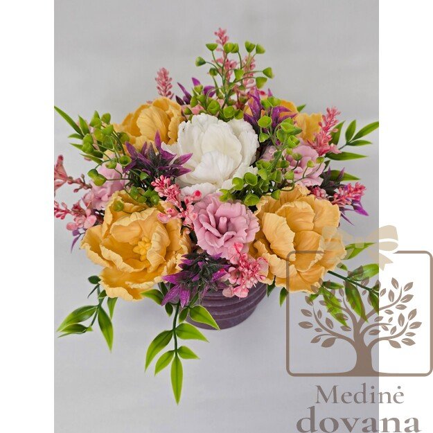 Pastelinės muilo gėlės vazonėlyje