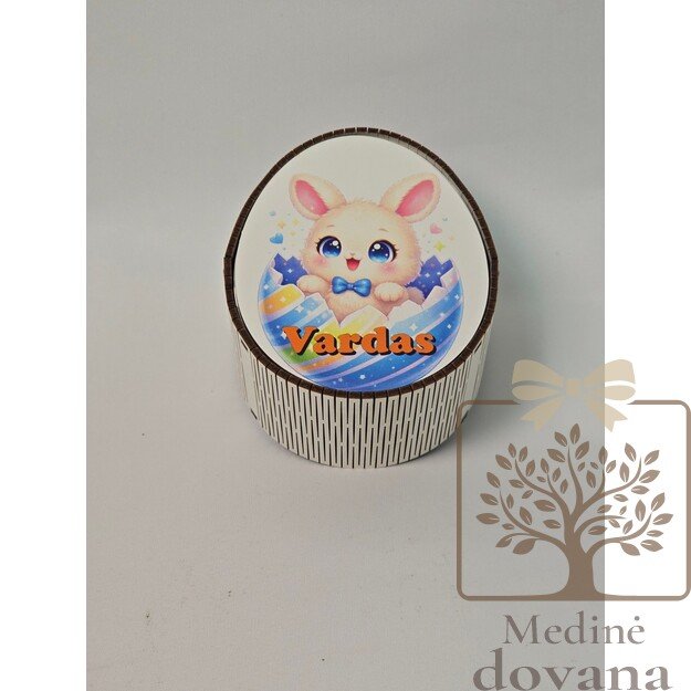 Personalizuota Velykų saldainių dėžutė su vardu – zuikutis su margučiu
