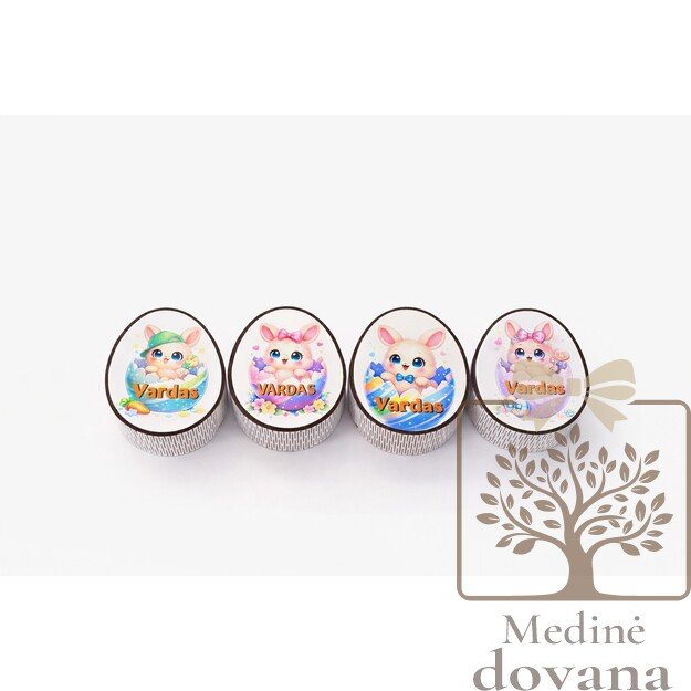 Personalizuota Velykų saldainių dėžutė su vardu – zuikutis su margučiu