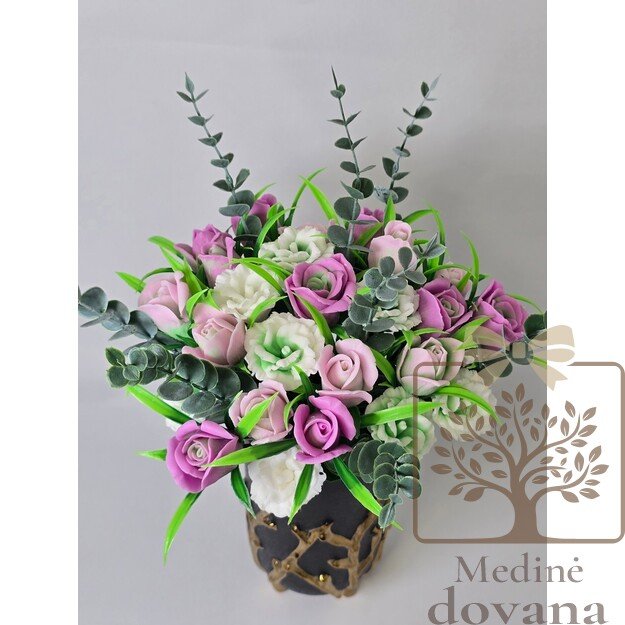 Eukalipto Elegancija – muilo gėlių kompozicija