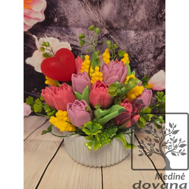 „Širdimi pražydusi kompozicija“ 1