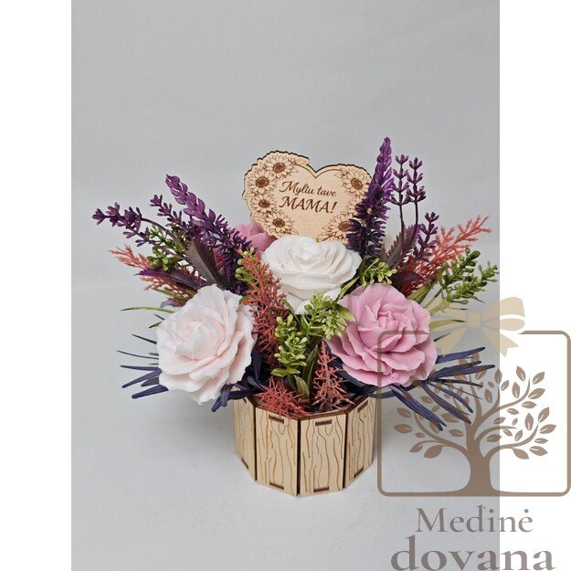 Spalvinga muilo gėlių kompozicija „Myliu tave, MAMA!“ – gyvybinga dovana mamai