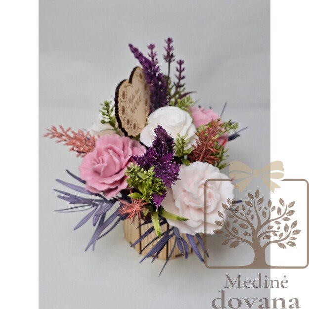 Spalvinga muilo gėlių kompozicija „Myliu tave, MAMA!“ – gyvybinga dovana mamai