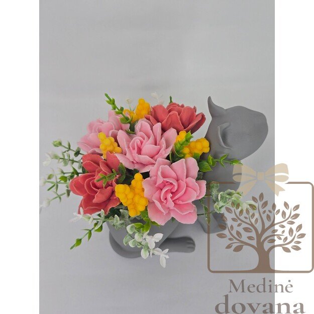 Muilo gėlių kompozicija katino vazonėlyje