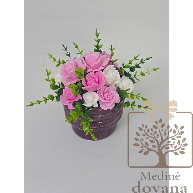 Rožinių muilo gėlių kompozicija „Švelni akimirka“